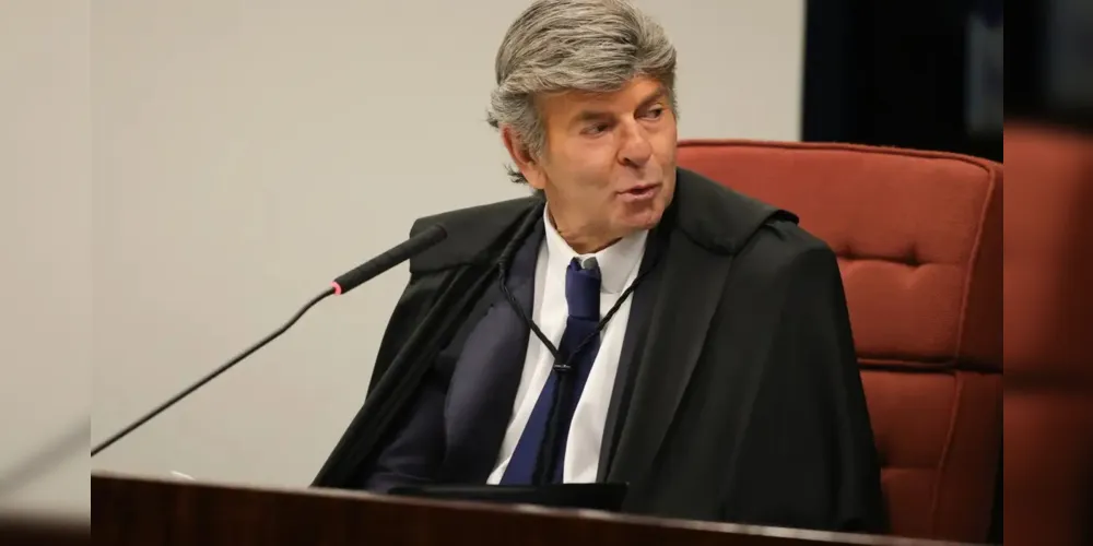 Fux optou por condenar Mauro Cid