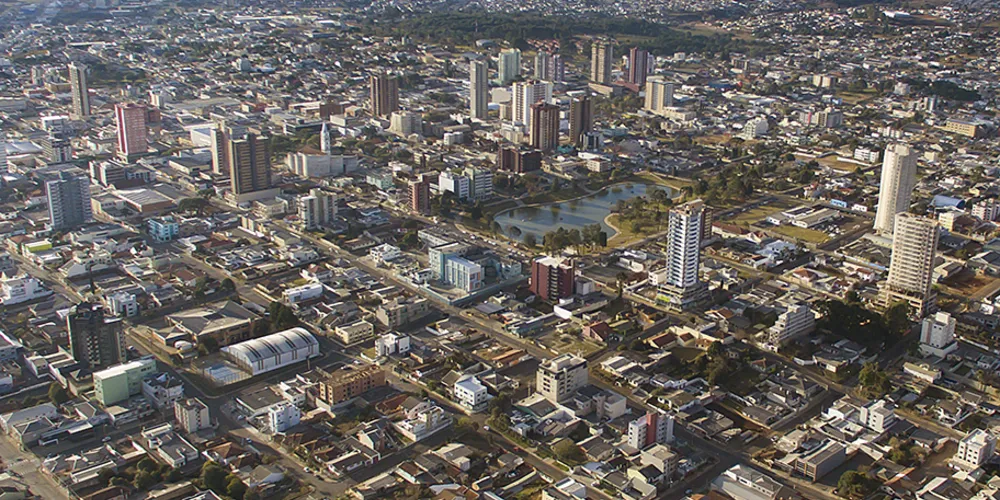 Foto aérea de Guarapuava, segundo município mais populoso da região