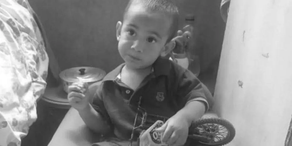 O menino Arthur da Rosa Carneiro, de dois anos, encontrado morto após seis dias de buscas em Tibagi