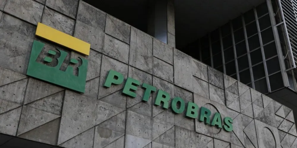 A estatal vem operando com a gasolina acima das cotações internacionais desde meados de junho