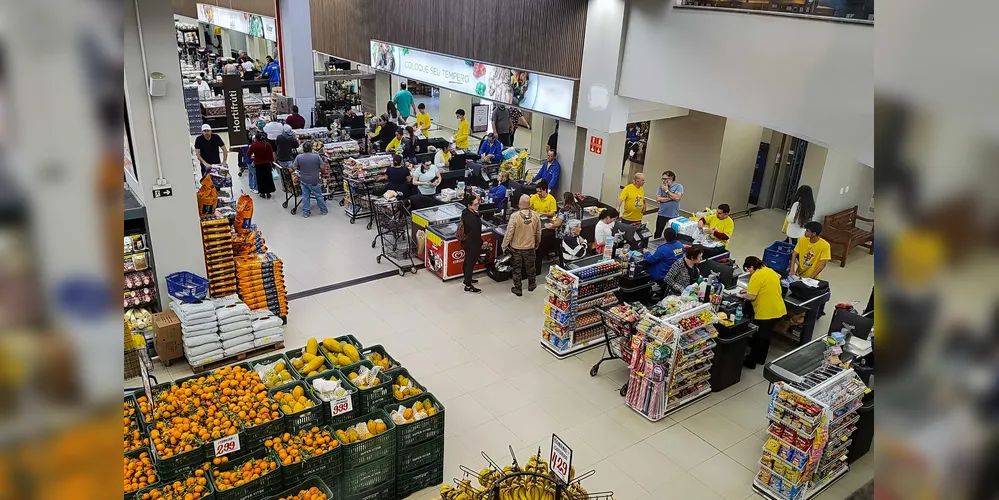 Operador de caixa é uma das 330 vagas oferecidas nesta quarta-feira