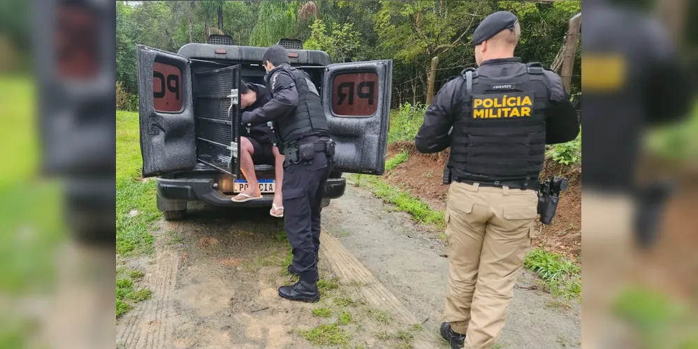 O suspeito possui mandado de prisão preventiva vigente pelo crime de homicídio qualificado