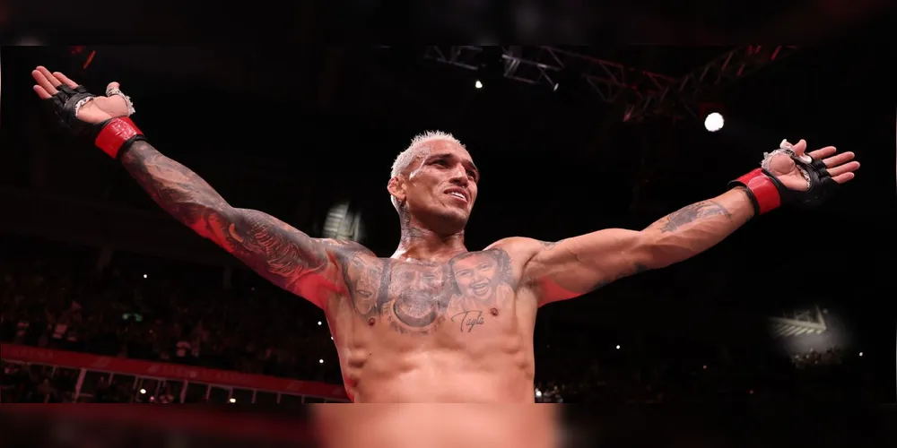 Charles do Bronx momentos após finalizar Gamrot no UFC Rio