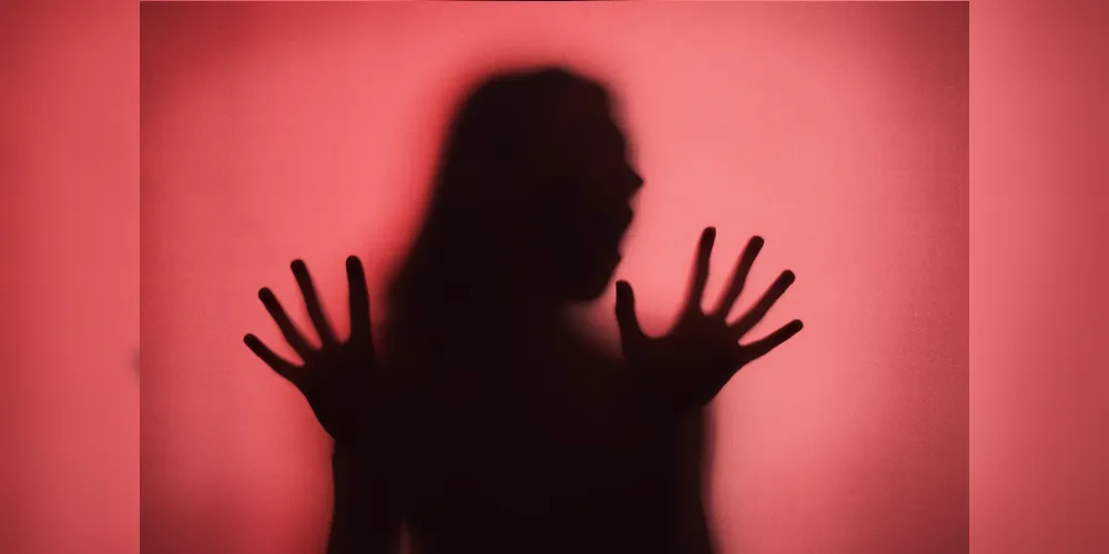 Agressões ocorrem desde o início do relacionamento, há 12 anos