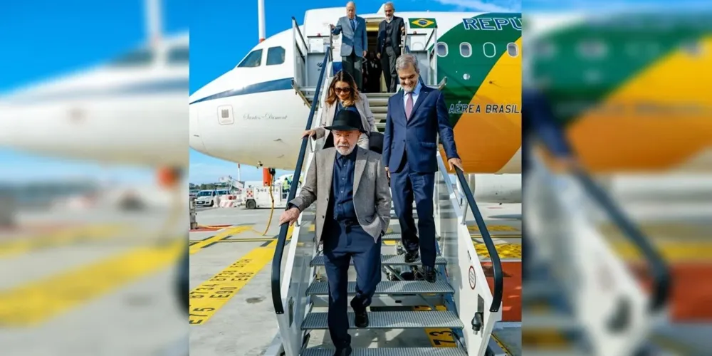 Momento da chegada de Lula em solo italiano