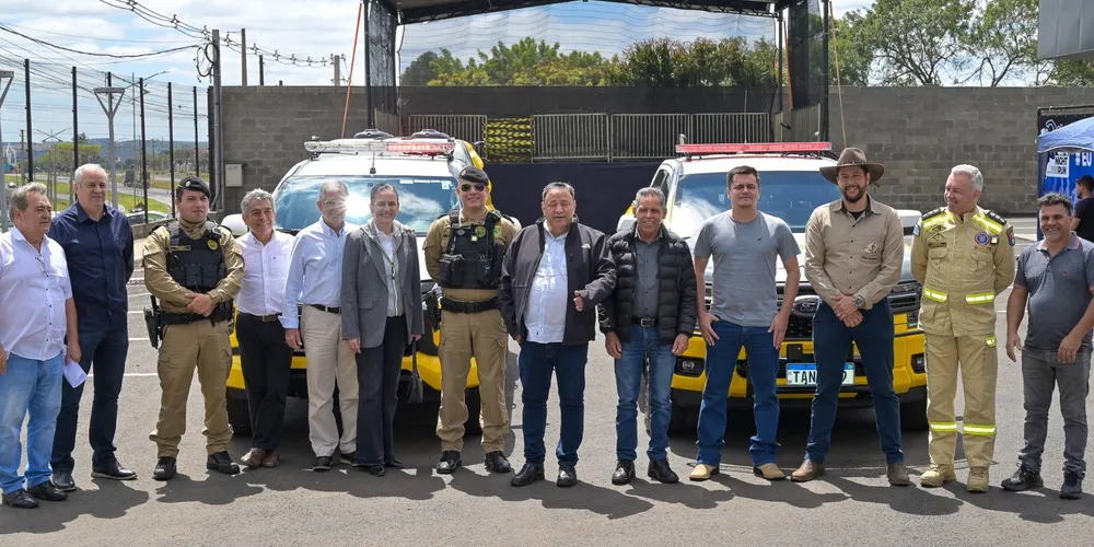 Entrega foi realizada nesta sexta-feira (26) em Telêmaco Borba