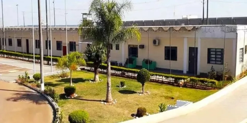 O caso ocorreu na Penitenciária Estadual de Ponta Grossa II por volta do meio-dia