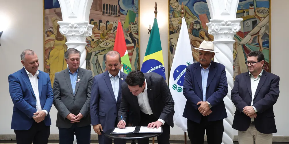 Em agosto, os governadores Carlos Massa Ratinho Junior e Jorginho Mello já tinham assinado o termo de transição judicial