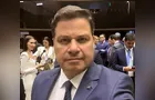 Após pressão, Sandro Alex se posiciona a favor da proposta de anistia