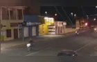 Jovem é preso por participar de racha com moto no centro de Castro; veja vídeo
