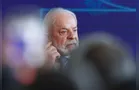 'Homem que tem dignidade não rasteja', diz Lula sobre ligar para Trump