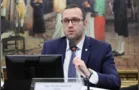 Aliado pretende usar comissão contra cassação de Eduardo Bolsonaro