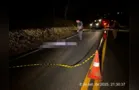 Rapaz morre atropelado na PR-487 e motorista foge sem prestar socorro