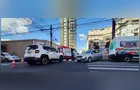 Colisão entre três veículos no Centro de PG deixa trânsito lento