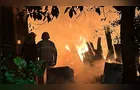 Casa abandonada pega fogo e assusta moradores de PG