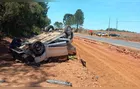 Mulher e criança ficam feridas em capotamento na PR-151, em Palmeira
