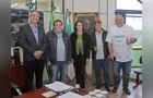 Cristina Graeml visita Teixeira Soares ao lado de lideranças regionais