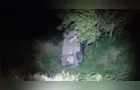 Mulher fica ferida após capotamento na PR-151 em Carambeí