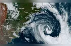 Brasil em alerta: ciclone extratropical chega com tempestades neste domingo