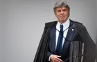 Após mais de 12h, Fux vota pela absolvição de Bolsonaro e 5 réus