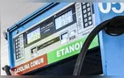 Petrobras anuncia redução de preços da gasolina para distribuidoras