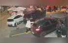Vídeo mostra jovens suspeitos de estupro deixando mulher em lanchonete em Curitiba