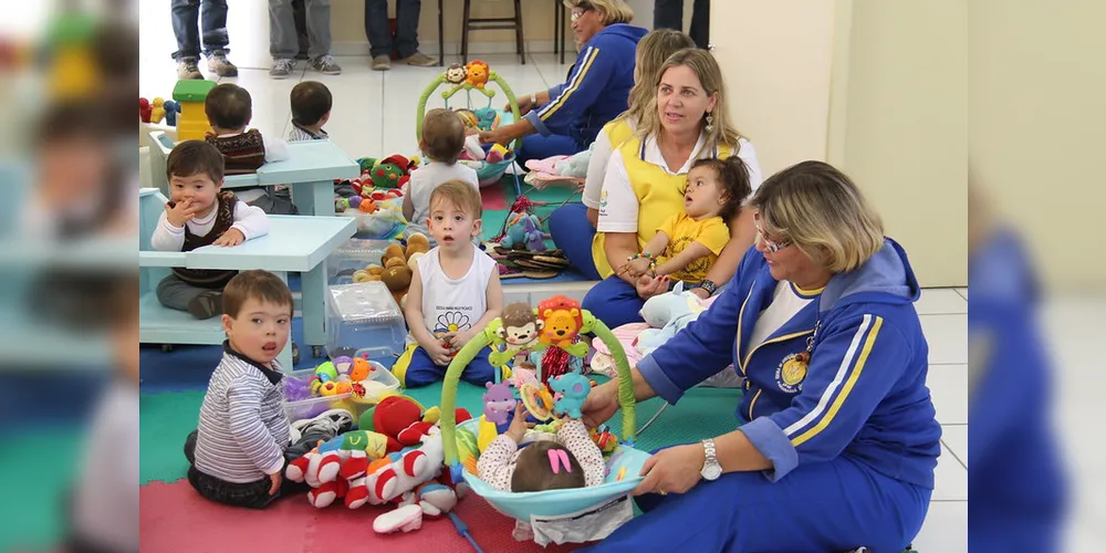 Para os representantes políticos paranaenses, as APAEs são referência em ensino inclusivo