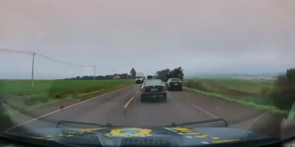 Capotamento aconteceu na manhã desta terça-feira (28), na BR-369, em Cascavel