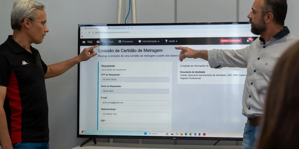 Para solicitar o documento, basta acessar a plataforma no endereço geo.pontagrossa.pr.gov.br