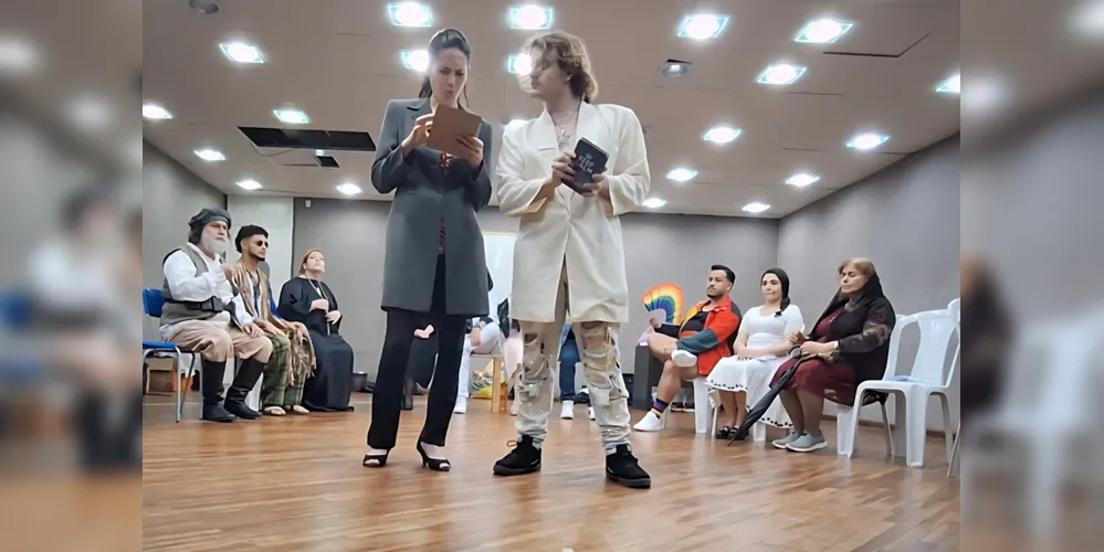As apresentações acontecem no auditório B do Cine-Teatro Ópera