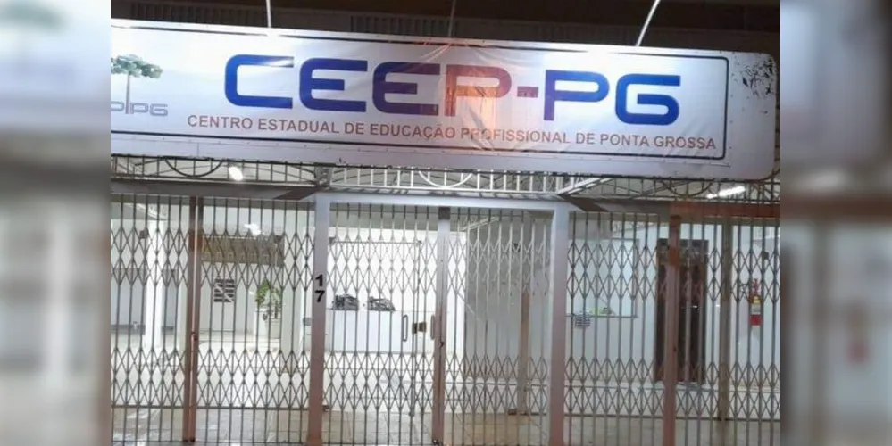 Colégio está localizado na Rua Franco Grilo, n.º 648