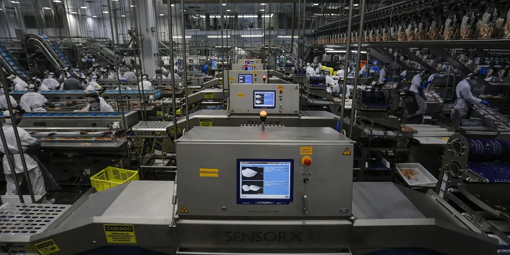 Paraná chega ao fim do ano com recorde de 26,7 mil vagas nas Agências do Trabalhador