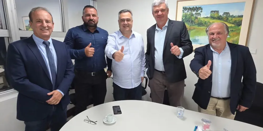 Moacyr Fadel, Rodrigo Duarte, Beto Preto, Juca Sloboda e Reginaldo Cheirubim estiveram reunidos