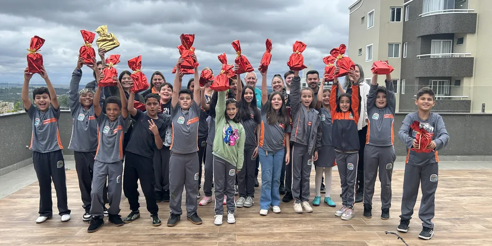 Os educandos aproveitaram uma manhã especial, voltada a reconhecer e valorizar os trabalhos da turma