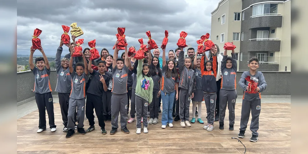 Os educandos aproveitaram uma manhã especial, voltada a reconhecer e valorizar os trabalhos da turma