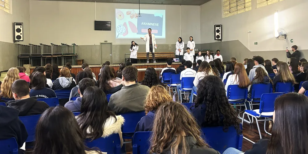 O objetivo da ação é reunir dados científicos que permitam compreender melhor o comportamento dos adolescentes e o impacto das ações de conscientização