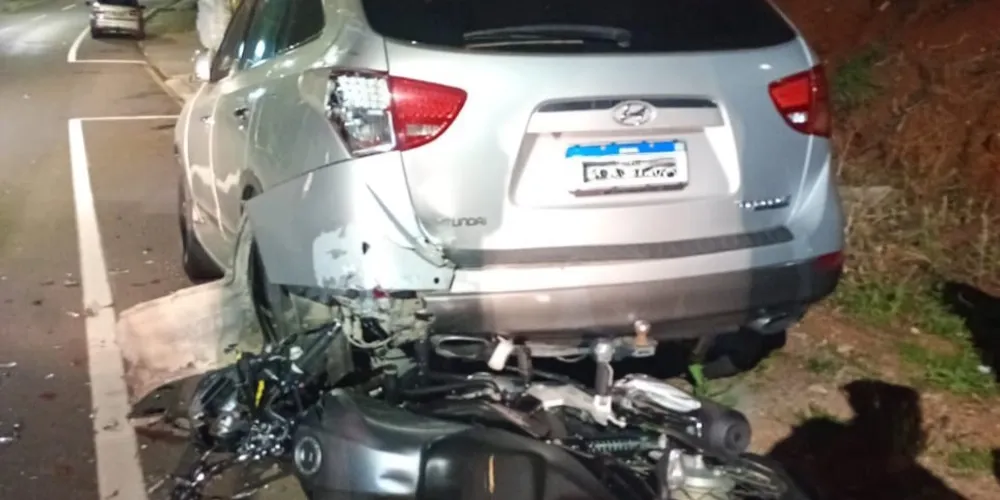 A colisão aconteceu na rua Padre Nóbrega, na Vila Estrela