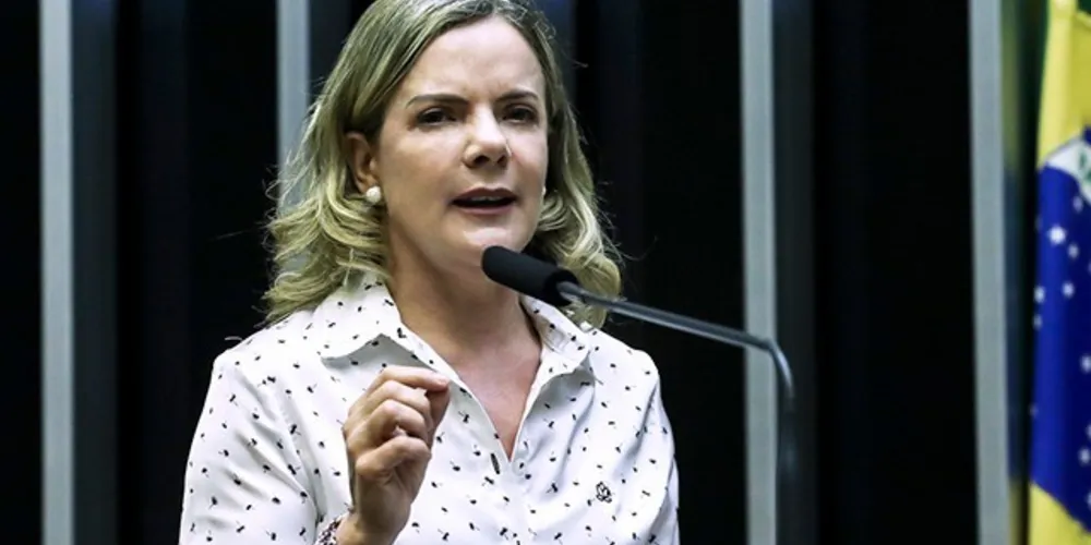 Ministra Gleisi Hoffmann estará em Foz do Iguaçu nesta quinta-feira (30)