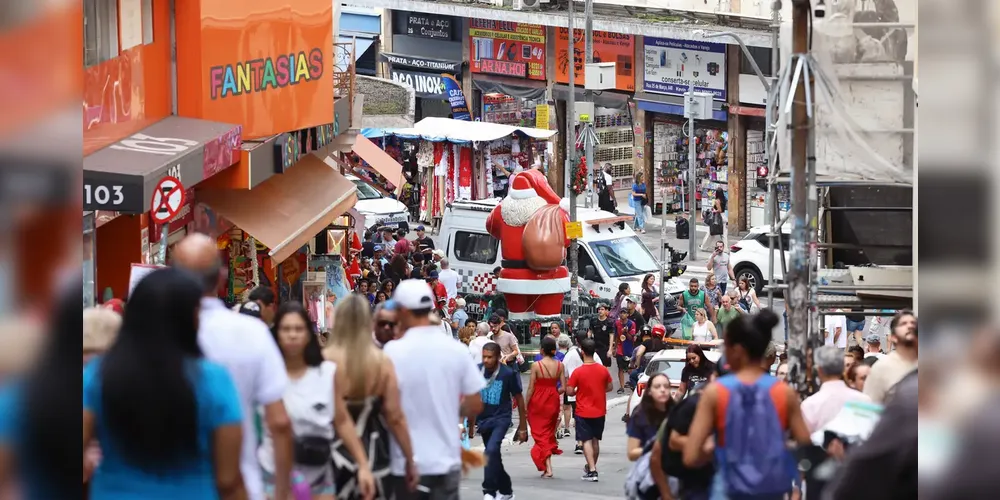 De acordo com o departamento, cerca de 62 milhões de brasileiros recebem o mínimo