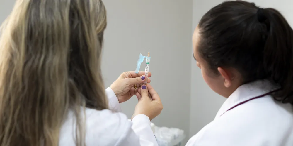 Campanha de Vacinação na central de vacinas