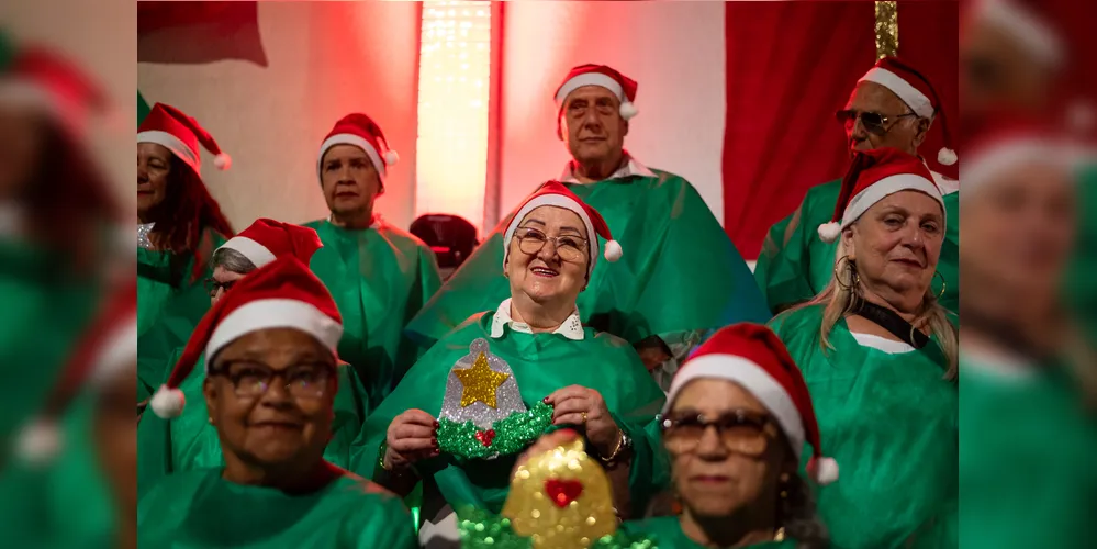 O repertório trouxe a magia do Natal e apresentou a trajetória da fundação e seus serviços