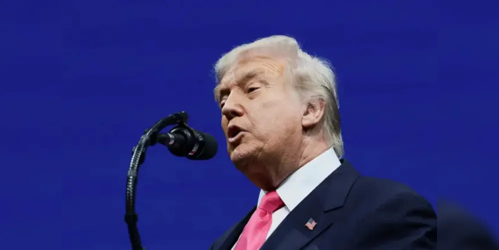 Trump afirmou: "Eu não sei nada sobre isso. Foi isso que aconteceu? É uma pena, eu só acho que é uma pena".