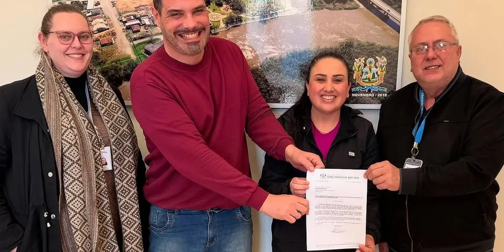 Em 2025, a prefeita Fernanda Sardanha esteve reunida com o chefe do Núcleo Regional de Educação, Mário Dagallo, a engenheira Larissa e o diretor Fabiano para tratar do projeto