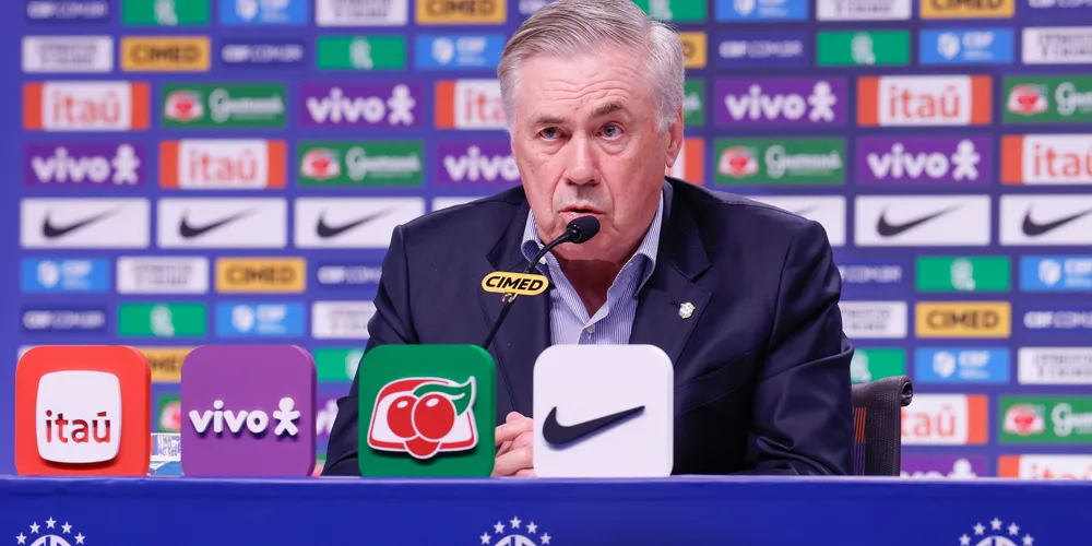 Carlo Ancelotti durante entrevista coletiva pela Seleção Brasileira