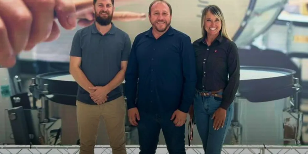 Maurinho Paluch Filho, Laercio Cipriano e Patrícia Iubel estiveram no evento