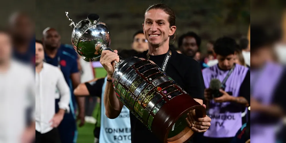 Sob o comando de Filipe Luís, o Flamengo conquistou a Copa Libertadores da América de 2025