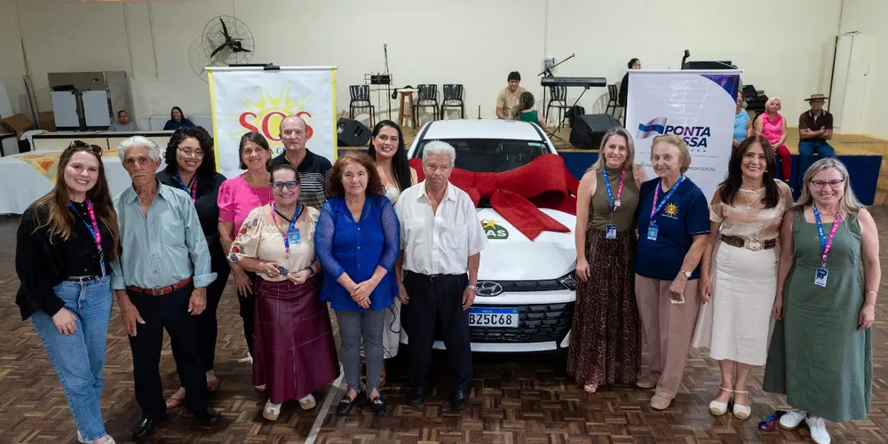 Entrega do veículo aconteceu na tarde dessa sexta-feira (28)
