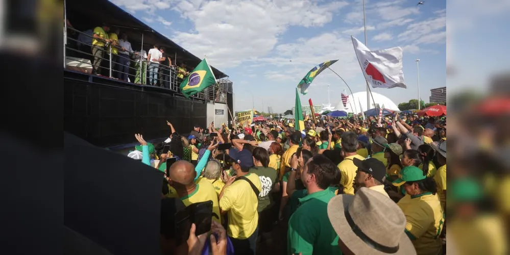 Manifestação contra os atos golpistas de 8 de janeiro será realizada em Curitiba nesta quinta-feira