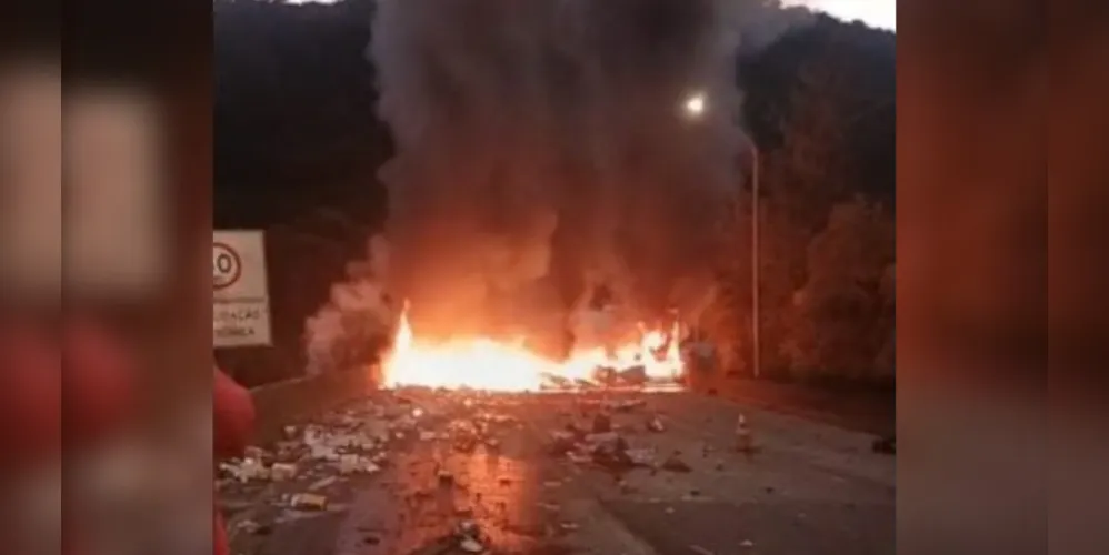 O acidente ocorreu no quilômetro 667 da BR-376