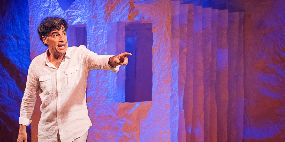 Paulo Betti encerra o festival com uma peça autobiográfica, no dia 13 de novembro